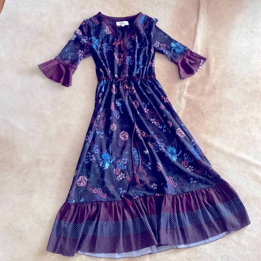 {Wynsum} Boutique Long Floral Maxi